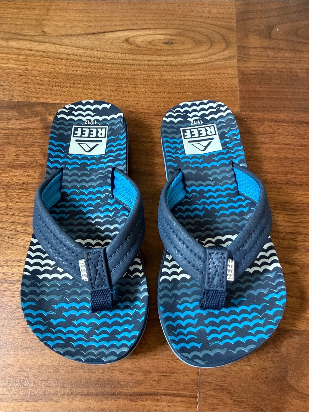 Reef flip flops 11/12
